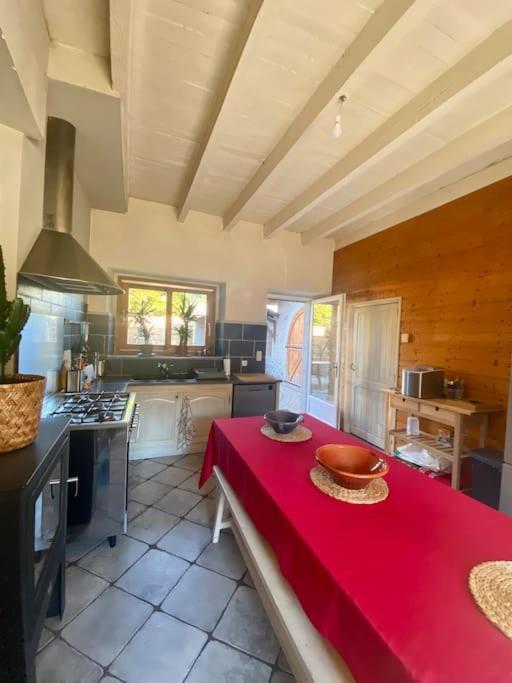 Belfortes Plein Coeur De Brassac Holiday home *
